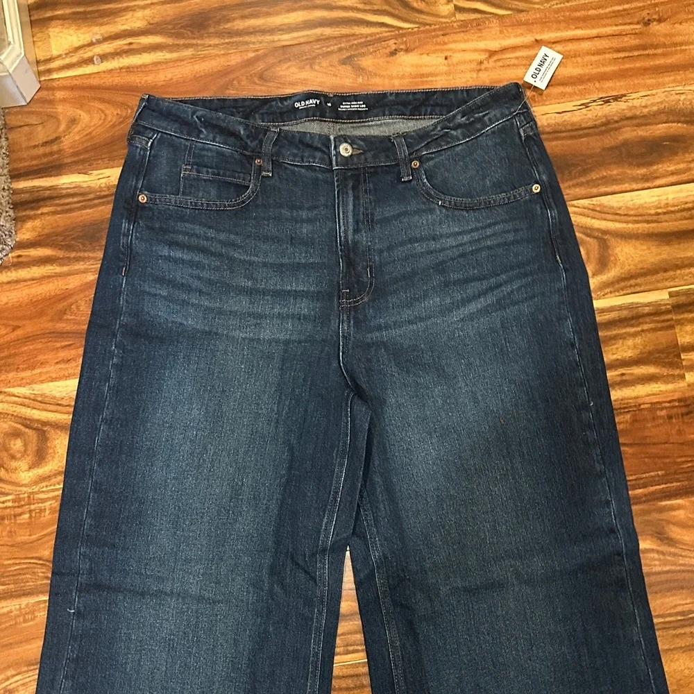 Old Navy Extra High-Waisted Wide-Leg Jeans, Dark Wash, 16 - Picture 6 of 9